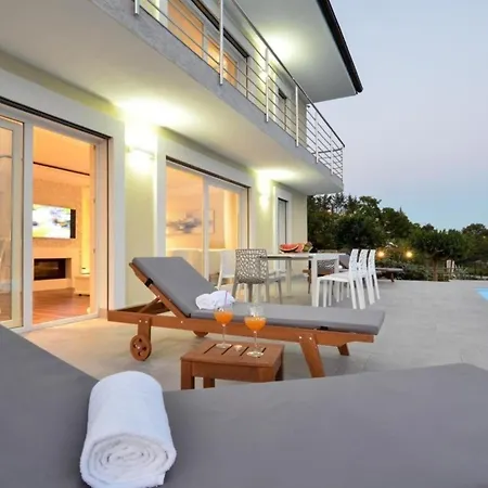 Ferienhaus In Rubesi Mit Privatem Pool Und Meerblick Opatija